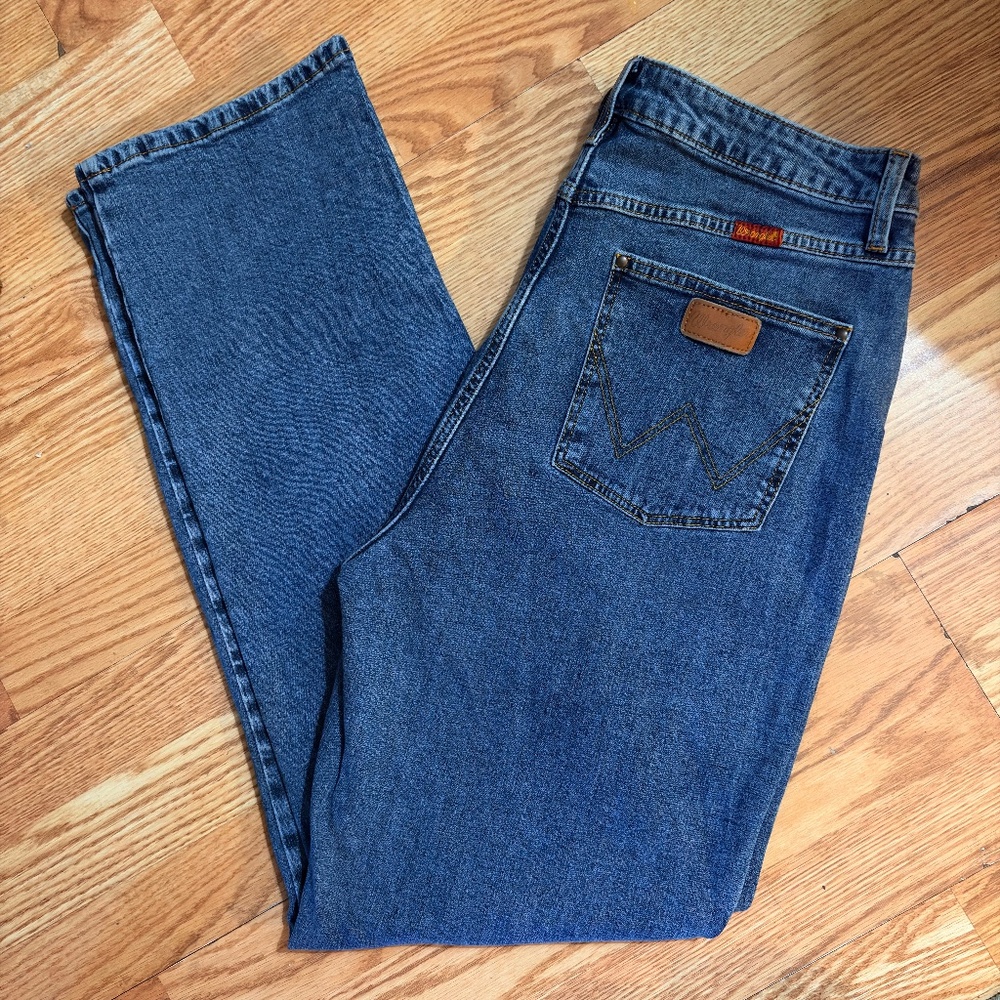 Wrangler Classic Blue Denim Jeans Bootcut Leather Patch Size 15 - Picture 5 of 5